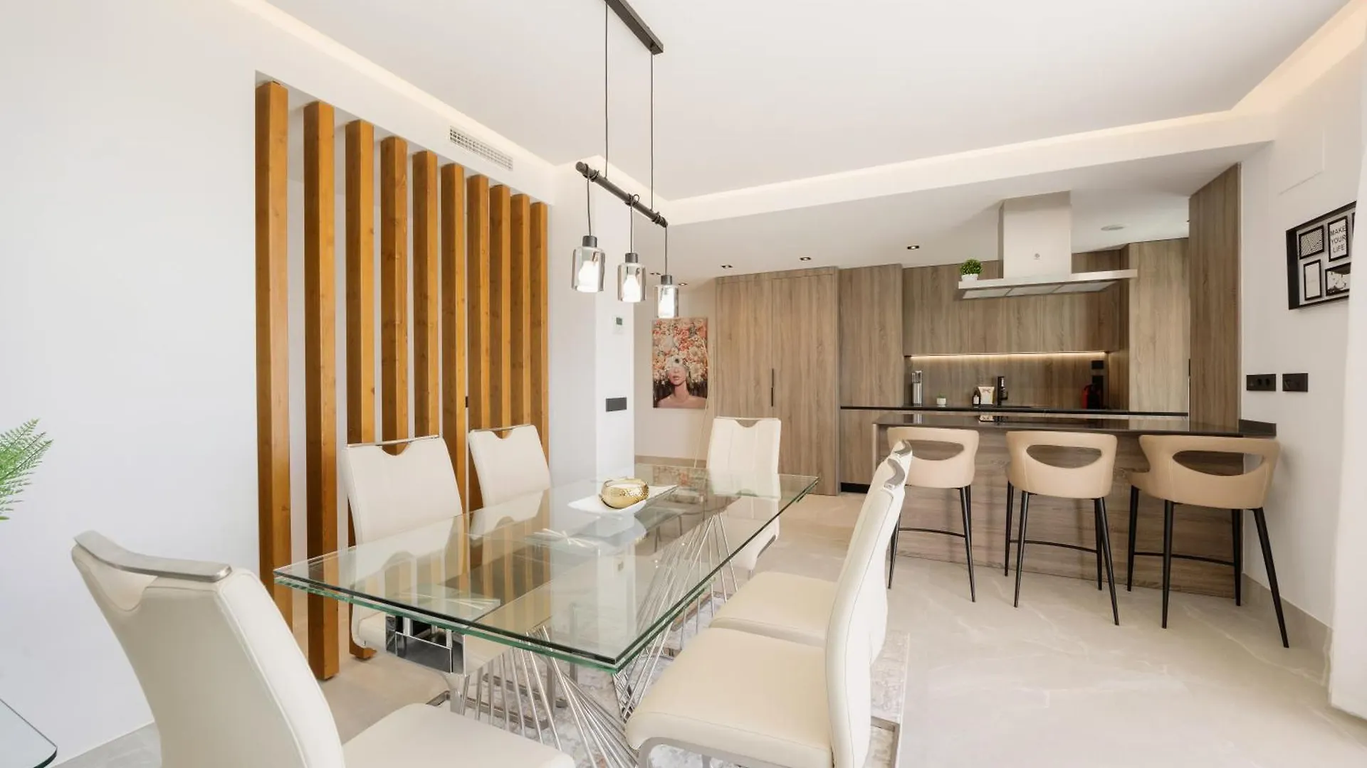 Modern Penthouse With Two Terraces, Jacuzzi And Sea, Lake And Mountain Views, In Almazara Hills Istán 0*,